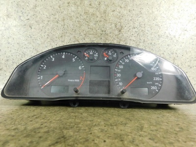 8D0920900K спидометр часы audi a4 b5 1.8 b