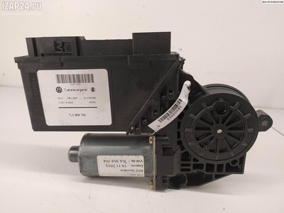 7L0959794 Моторчик стеклоподъемника задний правый Volkswagen Touareg 2003