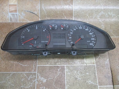 8D0919861F audi a4 b5 1.9tdi 2.5tdi спидометр часы