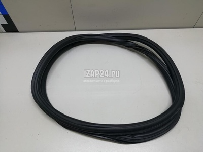 8W5833721A Уплотнитель двери VAG A4 [B9] 2015
