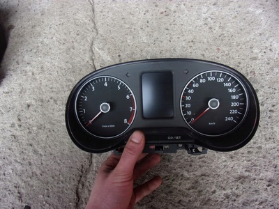 6R0920860C спидометр часы volkswagen поло 6r 09 - 14 европа