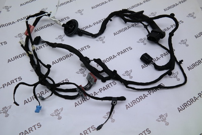 LR085805 Проводка задней двери LH Land Rover Discovery Sport L550 2014