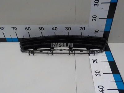 24460271 Решетка в бампер центральная GM Astra H / Family (2004 - 2015)