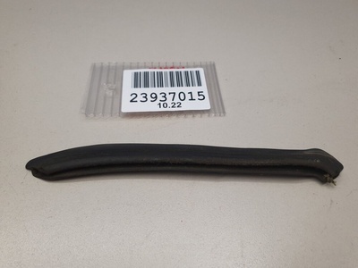 95551270500 Уплотнитель двери багажника Porsche Cayenne 955 957 2003-2010