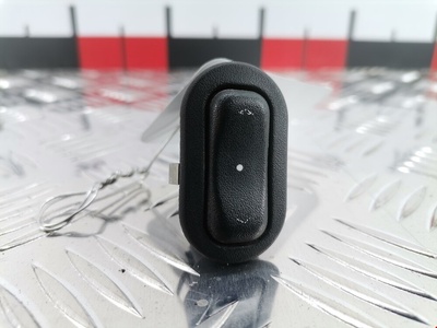 24409207 Кнопка стеклоподъемника Opel Combo C (2001-2011) 2002 ,24411032