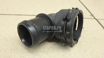5N0122291C Фланец двигателя системы охлаждения VAG Tiguan (2007 - 2011)