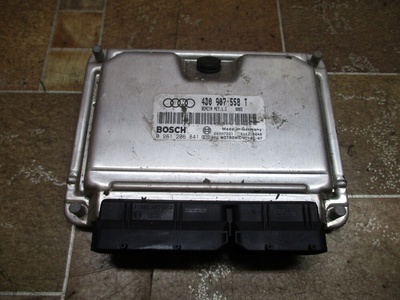 4D0907558T блок управления двигателя audi a8 d2 auw 4.2