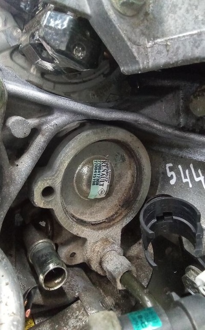 7700415198 Насос гидроусилителя руля Renault Scenic 1 поколение [рестайлинг] (1999-2003) 2003