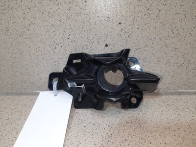 DFS650154 Кронштейн Mazda CX-30