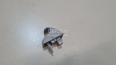 T158204013 Крючок солнцезащитного козырька Chery Tiggo 4 2017