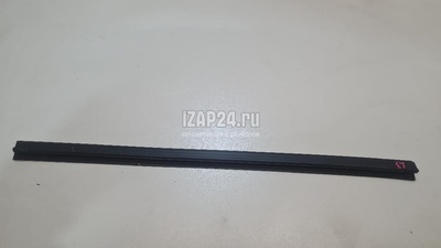J686207115 Уплотнитель (внутри) Chery Tiggo 4 2017