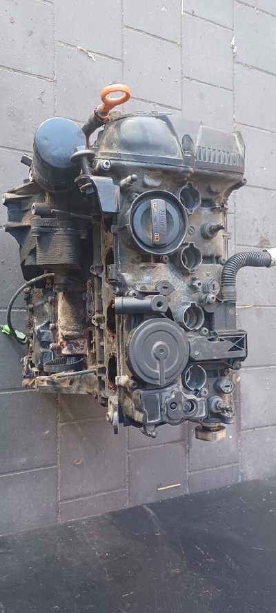 Двигатель audi , skoda , vw1.8tfsi турбина bzb 160km