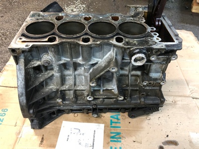 Blok двигателя bmw n46b20b