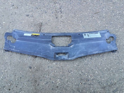 60U8533439B9 Накладка замка капота Skoda Rapid 2021 , 60U853343