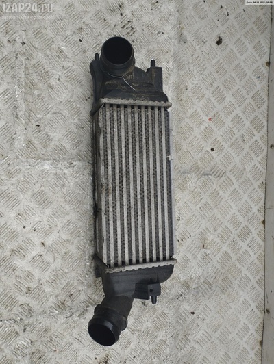 9645682880 Радиатор интеркулера Citroen C5 (2001-2008) 2007