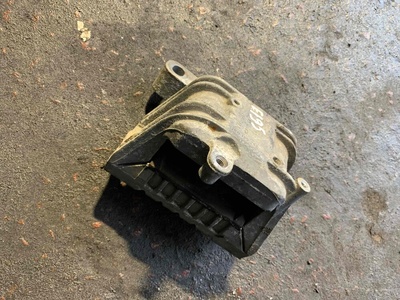 1k0199262 Подушка крепления двигателя Volkswagen Passat B6 2008