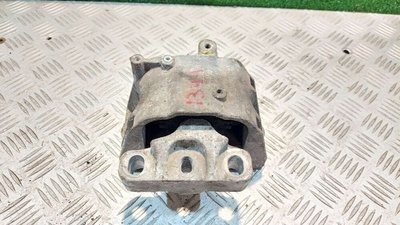 1K0199262 Подушка крепления кпп Volkswagen Golf 5 2004