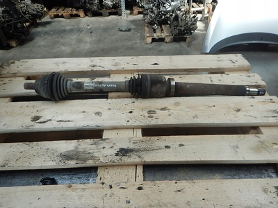3M513B436DAG привод правый volvo s40 v50 c30 focus mk2 1.6 tdci
