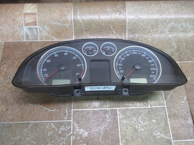 3B0920847D volkswagen passat b5 рестайлинг 1 , 8t турбина awt спидометр eu