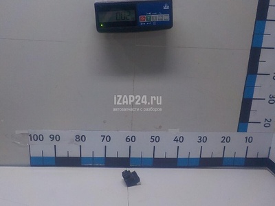 93576H50004X Кнопка стеклоподъемника Hyundai-Kia Solaris 2017