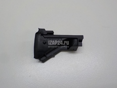 6819542010 Уплотнитель стекла двери Toyota RAV 4 2019
