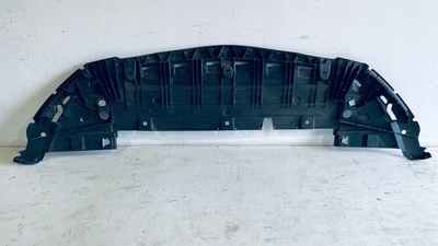 A1188854102 крышка под бампер мерседес cla amg