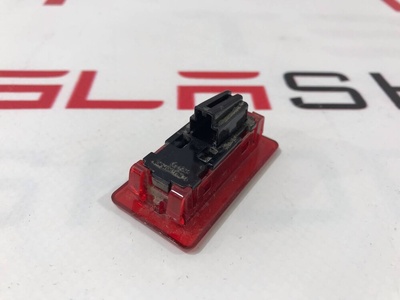 100715270E Подсветка салона Tesla Model S 2016 1007152-70-E