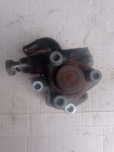 8D0145156L Насос гидроусилителя руля Audi A4 B5 (S4,RS4) 2001
