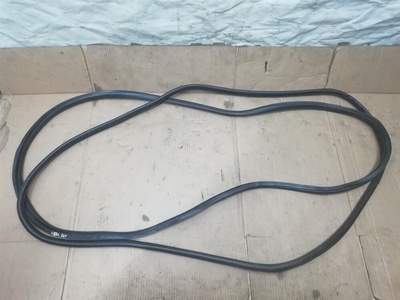 4F0831721C Уплотнитель Audi A6 C6 2007