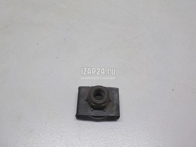 LR038809 Гайка Land Rover Range Rover IV 2013