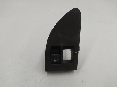 1J0959833A Кнопка (выключатель) Volkswagen Passat B5+ (GP) 2002