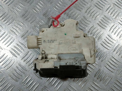 4F0839015C замок двери задней левой Audi Q7 4L 2007
