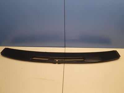 Кронштейн спойлера двери багажника Infiniti Q30 QX30 H15E 2015-