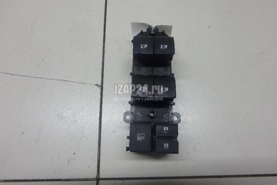 8404033150 Блок управления стеклоподъемниками Toyota Camry V70 2017