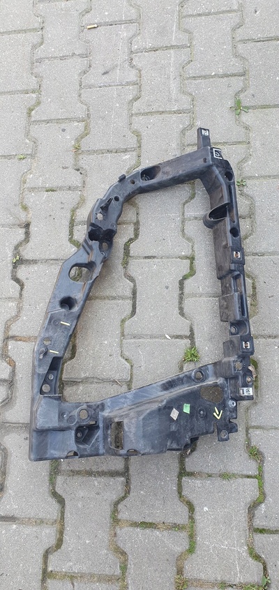 84234669 volvo fh5 крепление крепление лампы