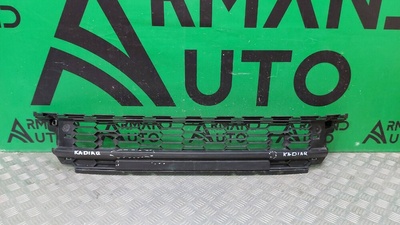 565853677E9B9 Решетка бампера Skoda Kodiaq 1 2016-нв , 565853677E