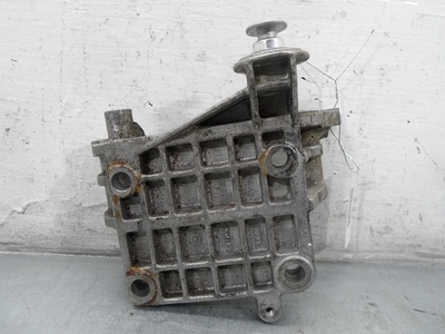 059903143S Кронштейн генератора Audi A5 (8T) 2007 - 2011 2010 ,