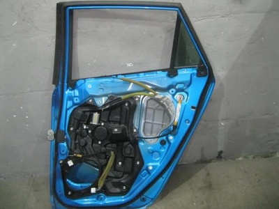 BBN972760D Уплотнитель двери задней правой Mazda Mazda 3 (BL) 2009-2013 2009