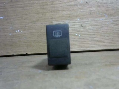 4D0941503B Кнопка обогрева заднего стекла Audi A4 B5 (S4,RS4) 1999