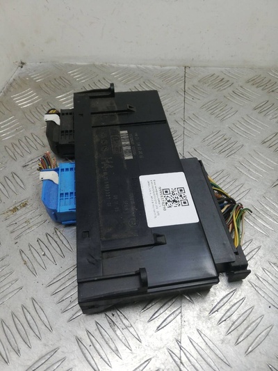 6983307 Блок комфорта BMW 3 серия E90/E91/E92/E93 2006 ,6135