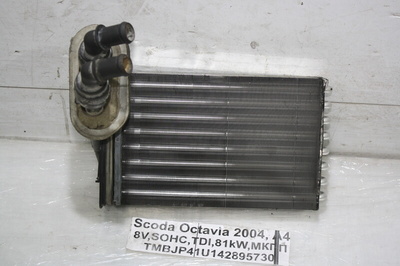 1J1819031B Радиатор отопителя Skoda Octavia A4 1U5 2004
