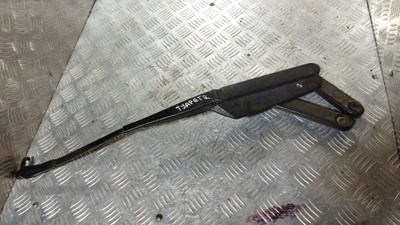 7L5955408E Щеткодержатель (поводок стеклоочистителя, дворник) Volkswagen Touareg 1 2005