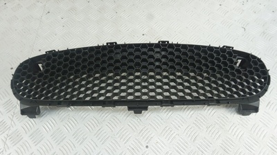 NE51501T1 mazda mx5 центральная решётка бампера передняя