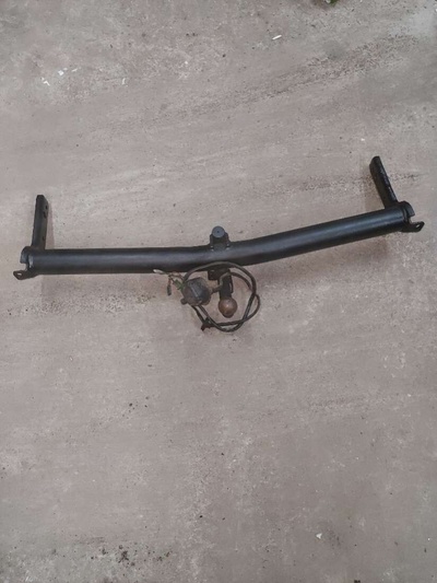 Прицепное устройство (фаркоп) Volkswagen Passat B3 1992