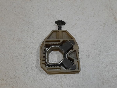 1K0121367L Кронштейн радиатора Volkswagen Passat B7 (2010—2015) 2012 1K0121367G, 1K0121367D / / 1K0121367P