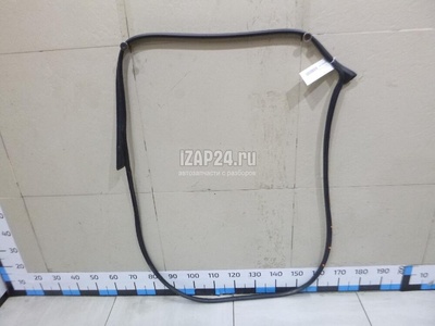 82140L2000 Уплотнитель двери Hyundai-Kia K5 2020