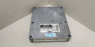 2NZFE Блок управления двигателем Toyota Yaris Verso 2001 2NZ-FE,89661-52281,211000-7431