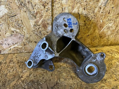 4F0199351T Кронштейн стабилизатора Audi A6 C6 (S6,RS6) 2007