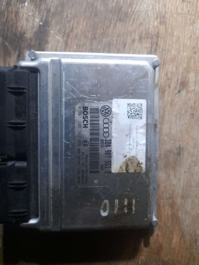 3B0907551Q Блок управления двигателем Audi A4 B5 (S4,RS4) 2000