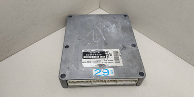 2NZFE Блок управления двигателем Toyota Yaris Verso 2005 2NZ-FE,89661-52281,211000-7431